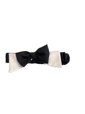 BOND & CO. Tuxedo elastic pet collar 16 in diameter decorative not 4 walking